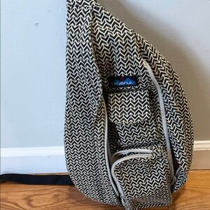 Kavu Zigzag Black and White Backpack